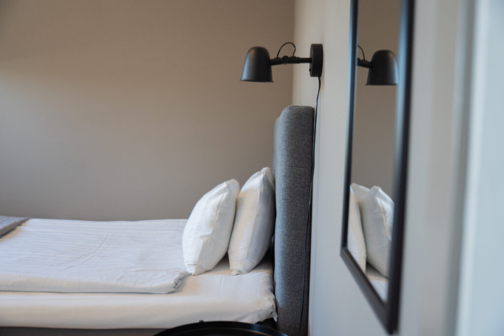 Prisvärt enkelrum på Hotell City Härnösand – Perfekt för affärsresenärer